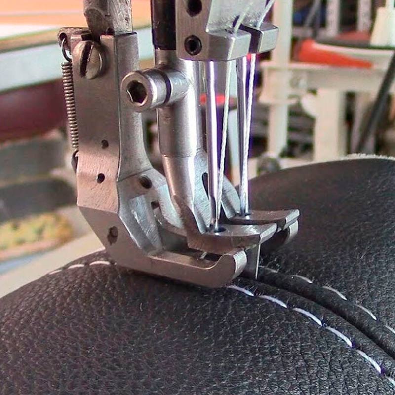 custom-leather-stitch-colors-automovile